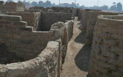 Cel mai mare oraș antic din Egipt a fost descoperit de către arheologi în apropiere de Luxor